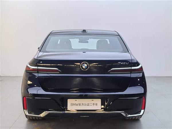 7ϵ 2023 740Li  M˶װ