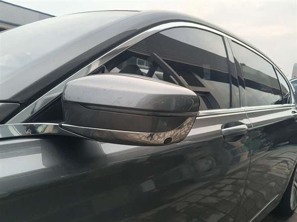 7ϵ 2016 740Li 