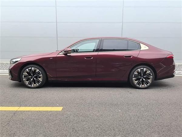 i5 2025 xDrive 50L M˶װ