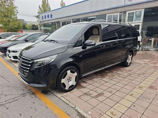 V 2024 V 300 L 