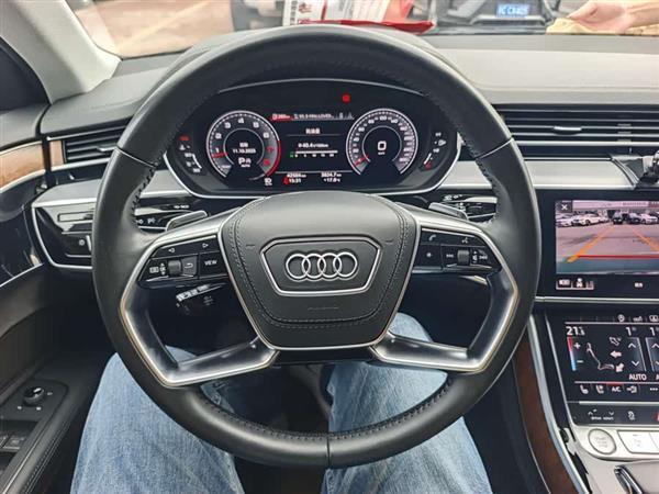 µA8 2018 A8L 55 TFSI quattro