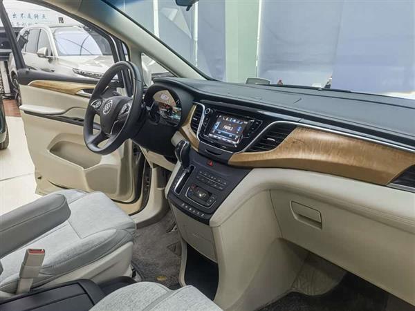 GL8 2017 ES 28T  V