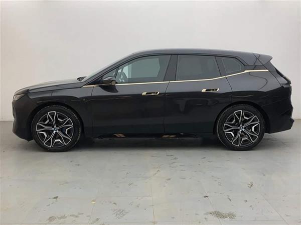 iX 2022 xDrive40