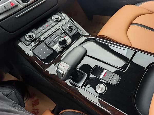 µA8 2017 A8L 45 TFSI quattro׿Խȷذ