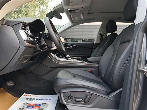 µQ8 2019 55 TFSI 