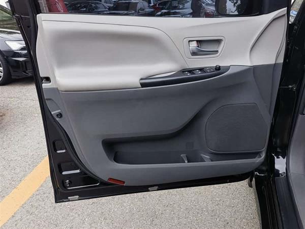 SIENNA 2018 3.5L 