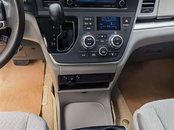 SIENNA 2018 3.5L 