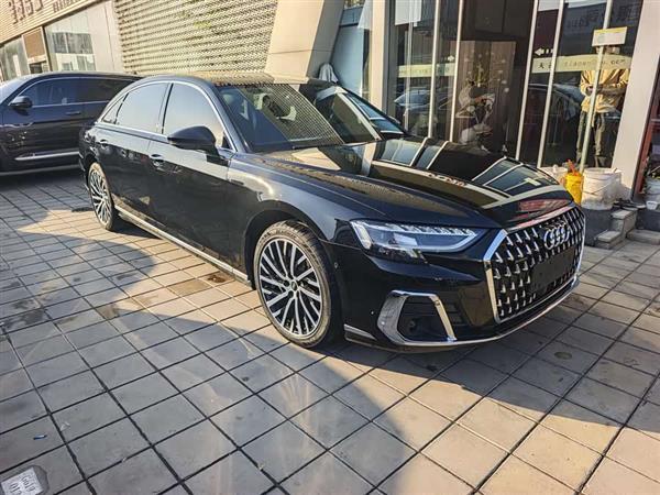 µA8 2024 A8L 55 TFSI quattro 콢