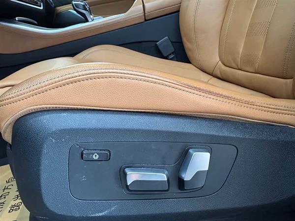 X5() 2019 xDrive40i M˶װ