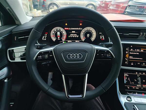 µA6L 2024 45 TFSI quattro ѡ