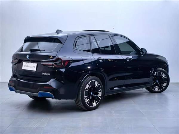 iX3 2022 Ŀ 