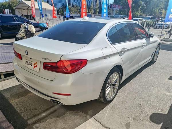 5ϵ 2019 530Li  װ