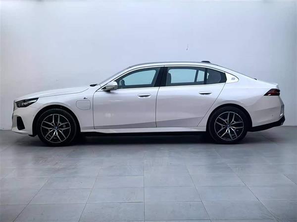 i5 2025 eDrive 40L M˶װ