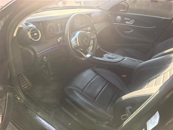 E 2019 Ŀ E 300 L ˶