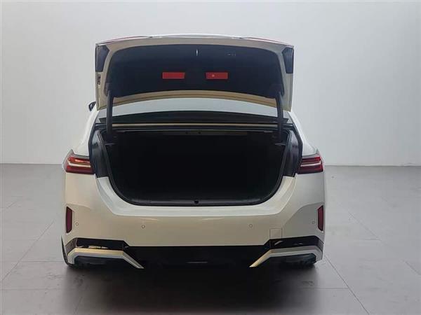 i5 2025 eDrive 40L M˶װ