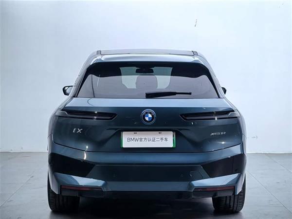 ����iX 2022�� xDrive50