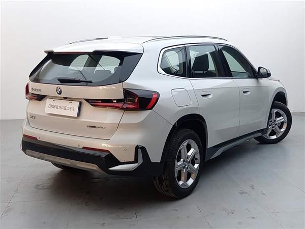 ����X1 2023�� sDrive20Li X�����װ