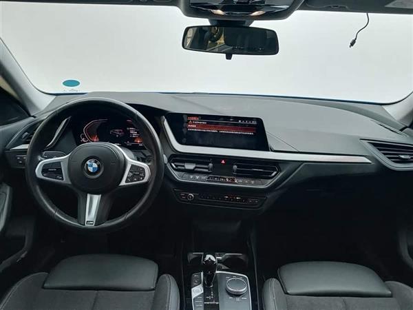 ����2ϵ(����) 2021�� 225i ���Ž��ܳ� M�˶���װ