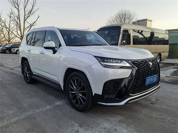 �׿���˹LX 2023�� 600 �����