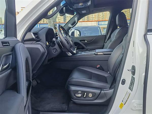 �׿���˹LX 2023�� 600 �����