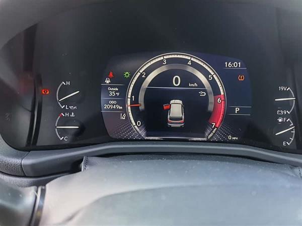 �׿���˹LX 2023�� 600 �����