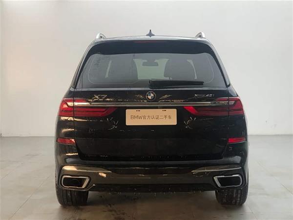 ����X7 2021�� �Ŀ� xDrive40i ������M�˶���װ