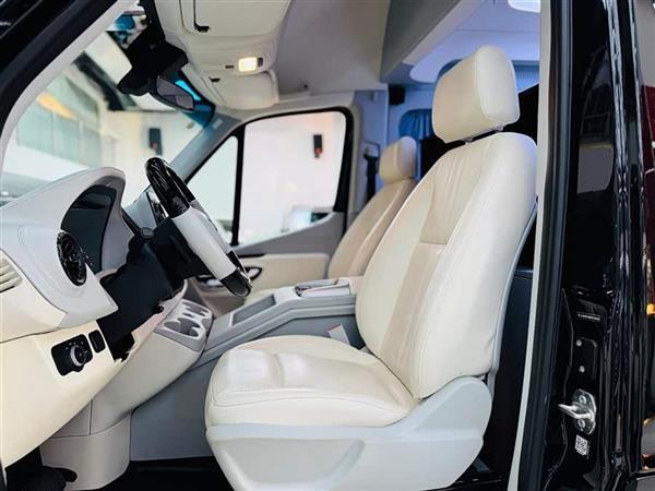 Sprinter 2022�� 2.0L �Զ�