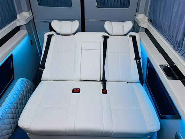 Sprinter 2022�� 2.0L �Զ�