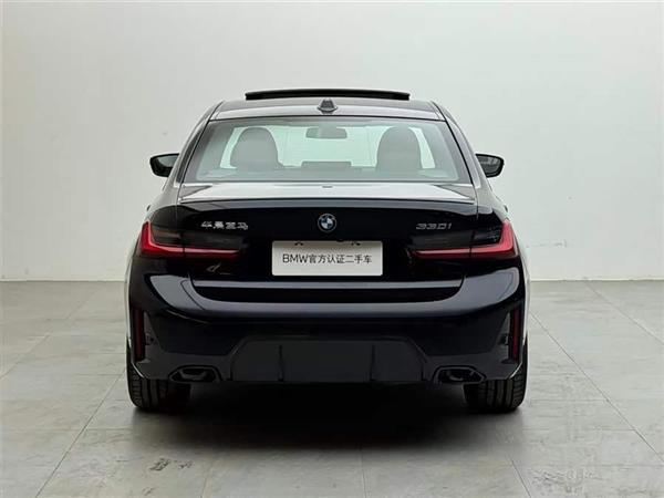 ����3ϵ 2023�� 330i M�˶���ҹ��װ