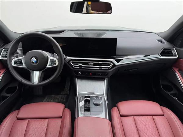 ����3ϵ 2023�� 330i M�˶���ҹ��װ