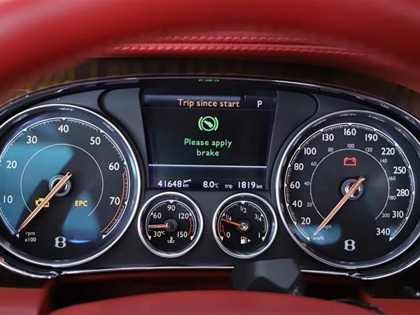 ŷ½ 2016�� 4.0T GT V8 ��׼��