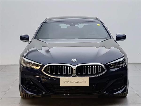 ����8ϵ 2022�� 840i xDrive ���Ž��ܳ� M�˶���װ