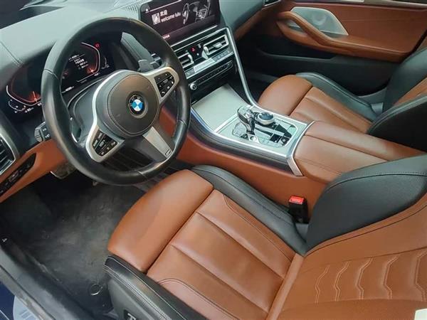 ����8ϵ 2022�� 840i xDrive ���Ž��ܳ� M�˶���װ