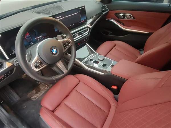 ����3ϵ 2024�� 325Li M�˶���װ