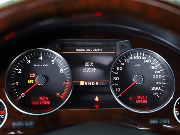 �µ�A8 2006�� A8L 6.0 W12 quattro�콢��