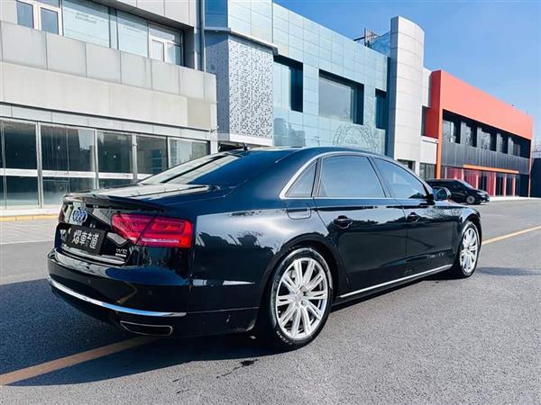 �µ�A8 2011�� A8L W12 6.3 FSI quattro