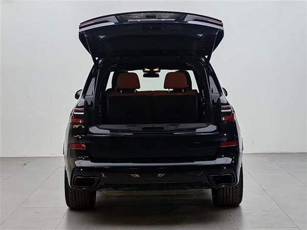 ����X7 2023�� xDrive40i ������M�˶���װ