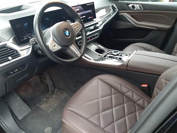 ����X5 2025�� xDrive 40Li M�˶���ҹ��װ