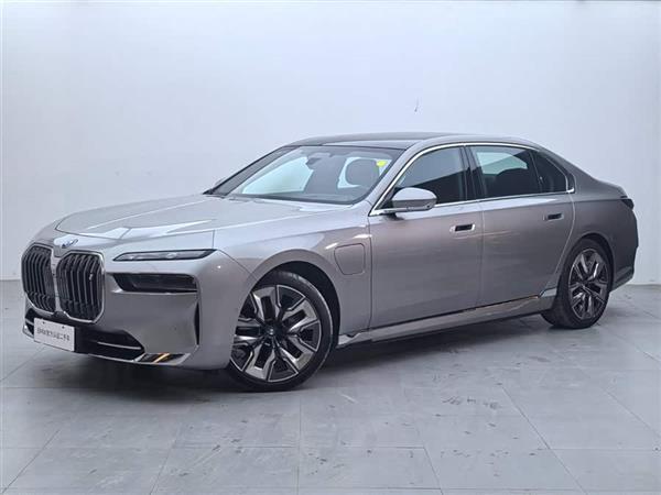 ����i7 2023�� xDrive60L ������װ