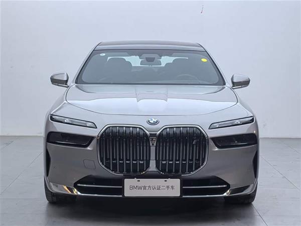 ����i7 2023�� xDrive60L ������װ