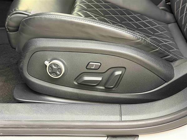 �µ�S4 2023�� S4 3.0TFSI