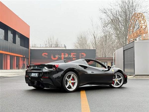 ������488 2015�� 488 Spider