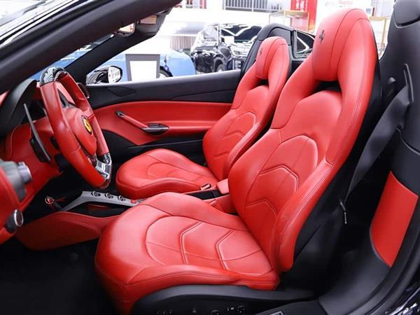 ������488 2015�� 488 Spider