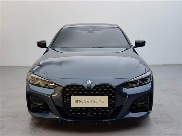����4ϵ 2021�� 425i M�˶���ҹ��