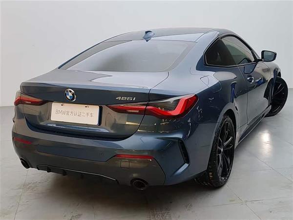 ����4ϵ 2021�� 425i M�˶���ҹ��