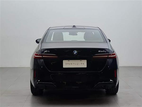 ����5ϵ 2024�� 530Li ������ M�˶���װ