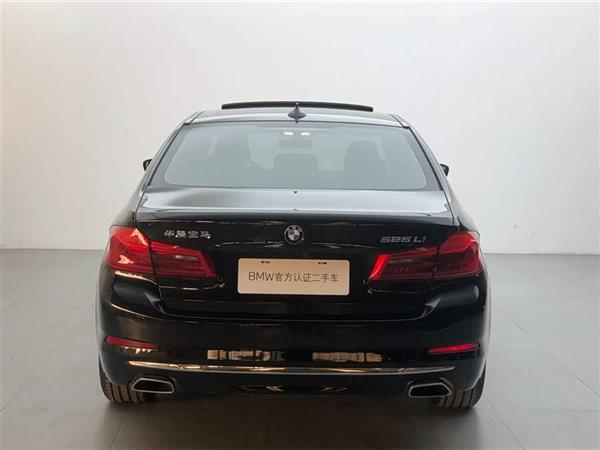 ����5ϵ 2020�� 525Li ������װ