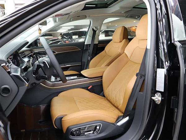 �µ�A8 2023�� A8L 50 TFSI quattro ������