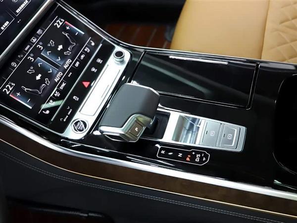 �µ�A8 2023�� A8L 50 TFSI quattro ������