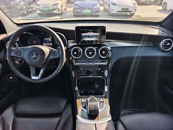 ����GLC 2019�� GLC 260 L 4MATIC ������